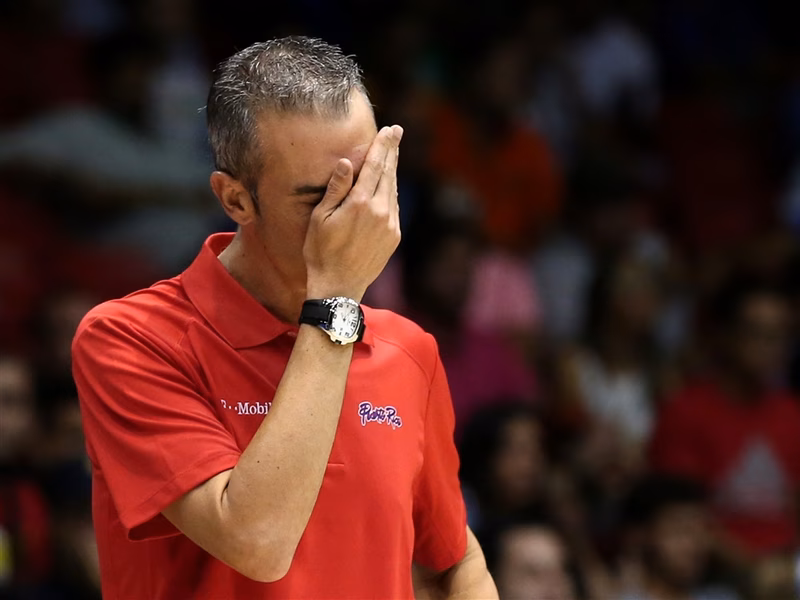 Paco Olmos no sigue como seleccionador de Puerto Rico y se despide con una carta