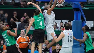 Cedric Simmons no supera las pruebas físicas y no se incorporará al Baloncesto Sevilla