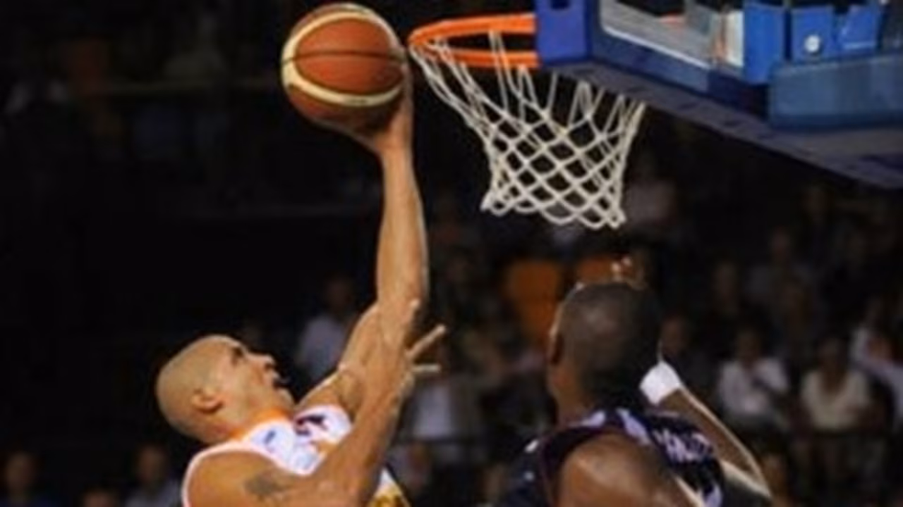 LEB Oro J.2 (y II): Vive Menorca demuestra su poderío arrolando a La Palma con D.Sánchez y C. Victor como MVP´s de la jornada