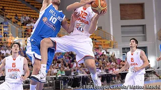 U20M J2 (2º fase): Alberto Abalde reinventa a España y vencen a Grecia 60-58