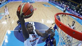 Médicos Sin Fronteras y Serge Ibaka movilizados ante el SIDA en África