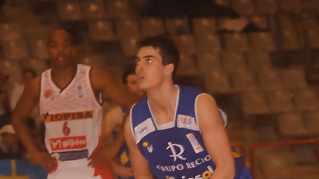 Cajasol cede al base Juan Alberto Aguilar al CB Tarragona de la Adecco Oro
