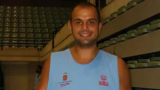 Óscar García renueva por el C.B. Murcia