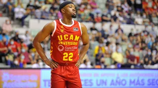 El Anadolu Efes posa su interés en Isaiah Taylor