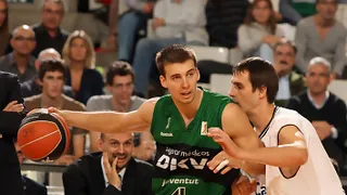 Gana DKV con Tripkovic mejor que Tucker y Sito dice que su equipo es infantil pero inteligente