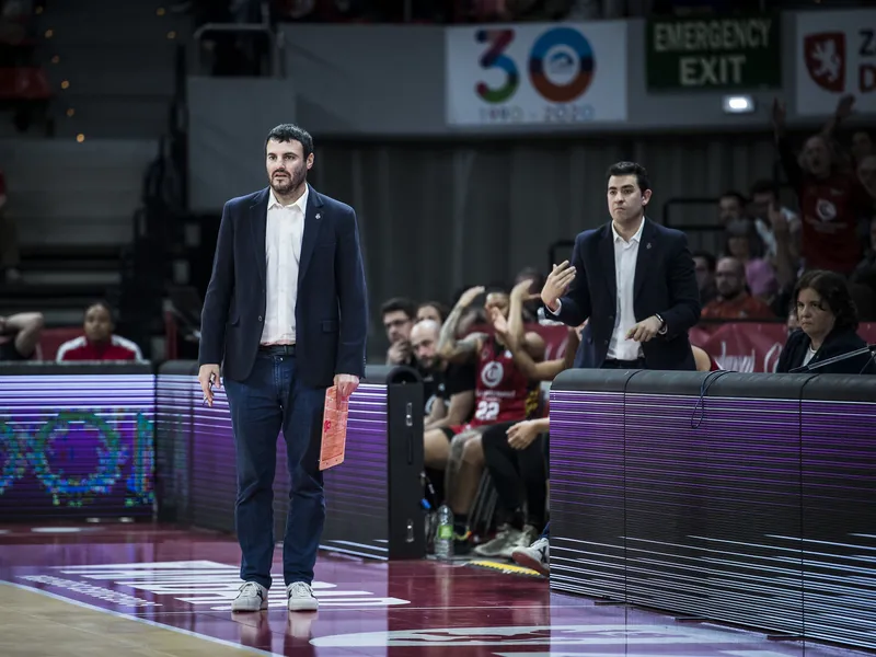 Guerra abierta con las redes incendiadas en plenos playoffs: “No dejan hablar…”