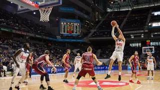 El Real Madrid arrolla al Rio Natura Obradoiro; los triples y el retorno de Llull, claves (106-59)