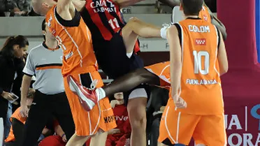 Caja Laboral sigue sumando al llevarse un partido soporífero (61-51)