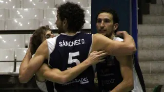 Oviedo a una victoria del ascenso directo; Guillem Vives, MVP (34 val.)