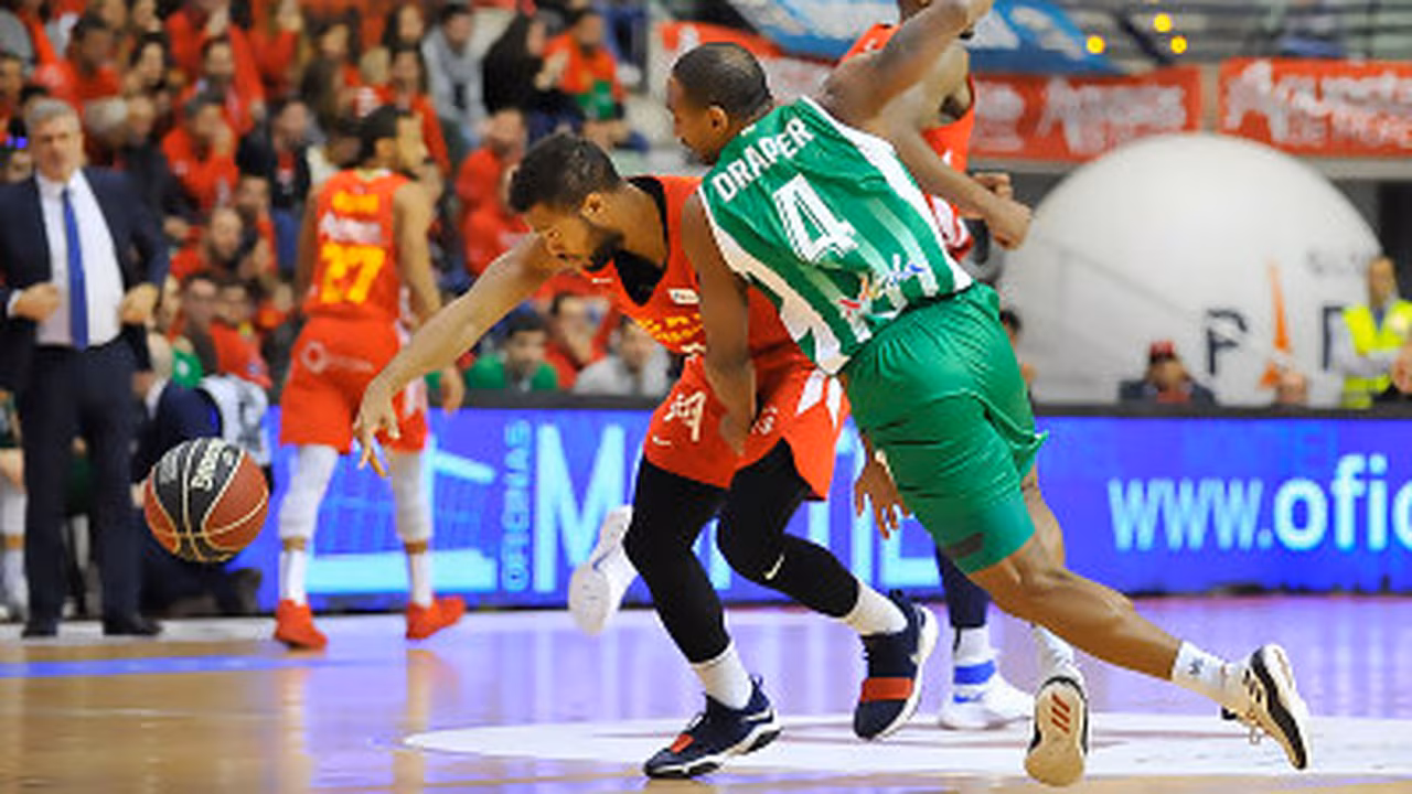 La mediocridad del Real Betis fue menos que la de UCAM Murcia (63-70)