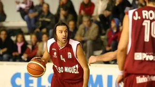 Lino López, nuevo jugador de Básquet Coruña