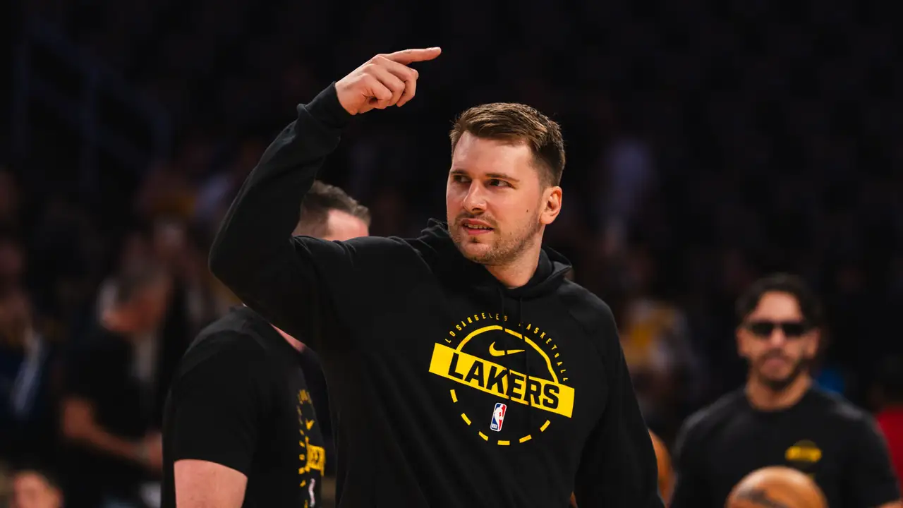 Los Lakers esperan a sus nuevos dueños para continuar con su revolución