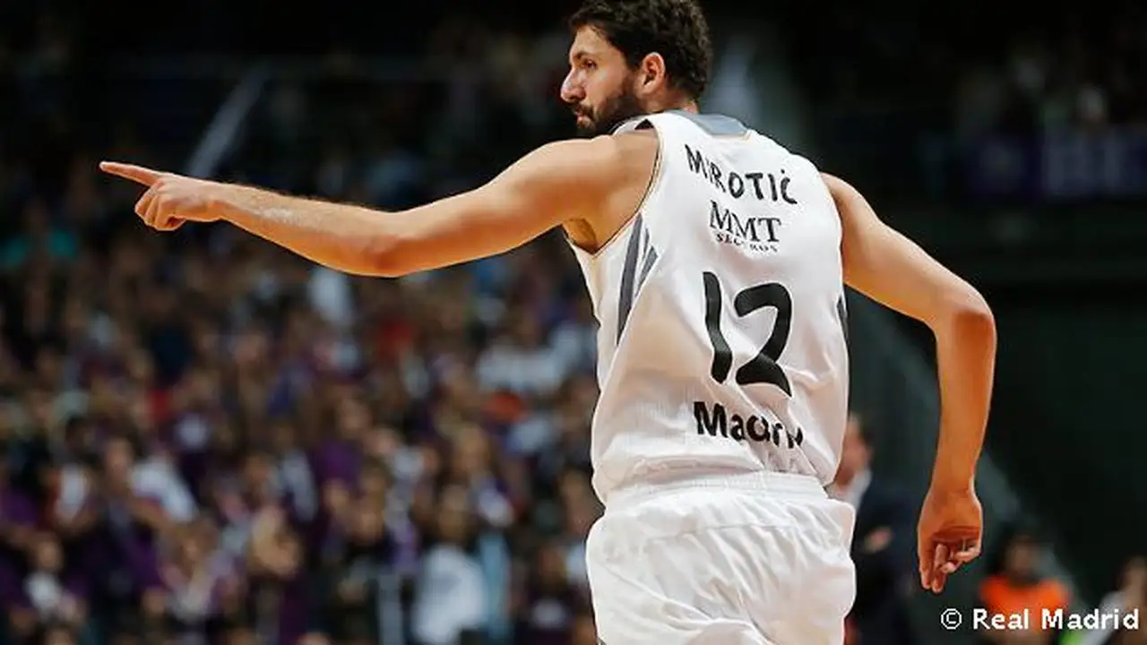 Solventado con paliza en el primer gran test del Madrid; Dunston, MVP
