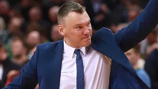 Grizzlies con un ojo en Jasikevicius; Vince Carter sigue. Popovich, tres años más