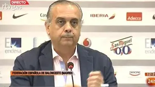 Sáez: “No he hablado de dimisiones con Orenga”