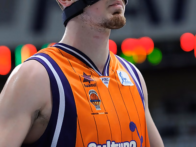 Eurocup Last16 (J2): Valencia Basket restaña heridas apabullando al VEF Riga. Los conjuntos rusos asustan. Mavrokefalidis, MVP