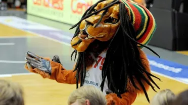 Reggae, culto y baloncesto: RASTA Vechta, el equipo de moda en Alemania