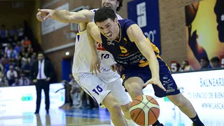 Marc Blanch conquista Oviedo sobre la bocina; Burgos asalta Lugo y se pone 0-1
