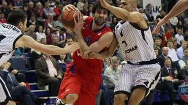 Euroleague QF (II viernes): El CSKA del Mariscal de campo Teodosic no hace prisioneros (79-60). Montepaschi Siena salva un match-ball ante Olympiacos