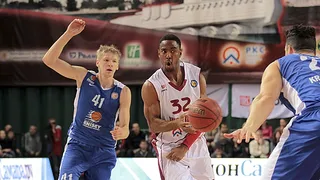 Aaron Miles firma el histórico primer triple-doble del Krylia