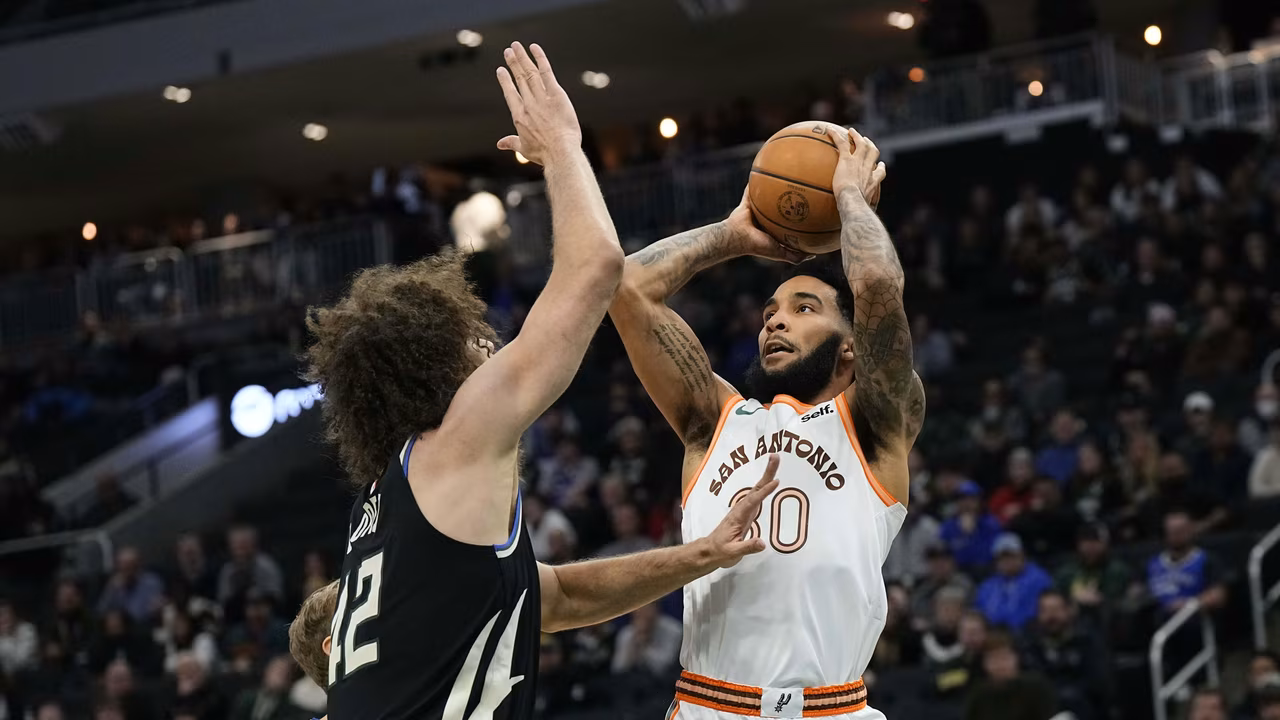No encuentra equipo en la NBA y no descarta su retirada