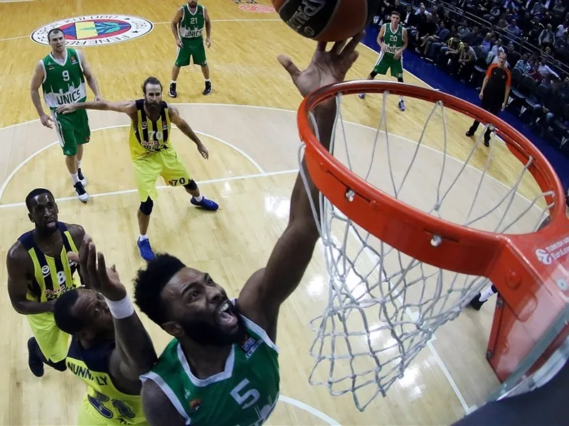 El Fenerbahçe pierde en el Ulker Arena… ¡657 días después!