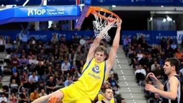 Liga rusa (J2, 3 y 4): el Khimki ya es líder en solitario tras sus dos victorias de  esta semana; el Spartak de Mavrokefalidis y Halperin debuta con dos prórrogas y una derrota por la mínima