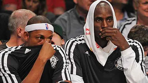 Los tobillos de D-Will; KG titular en Nets; Ingles cerca de la NBA y Kravtsov a China