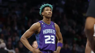 Charlotte Hornets aparta a este jugador del equipo, pero nadie sabe qué le sucede