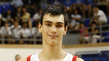 Sub18: Saric y Valanciunas dominan Europa frente a los ojos de la NBA. Confirmado el World Team para el Nike Hoop Summit