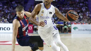 El Real Madrid se da un festín en el homenaje a Jaycee Carroll (83-71)