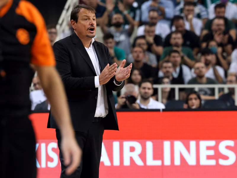 Ataman contra sus aficionados: “Es un pabellón grande, pero lo quiero lleno”
