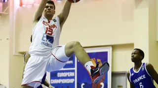 #U18M Primera fase (J1): España debuta con derrota contra Francia (58-64)