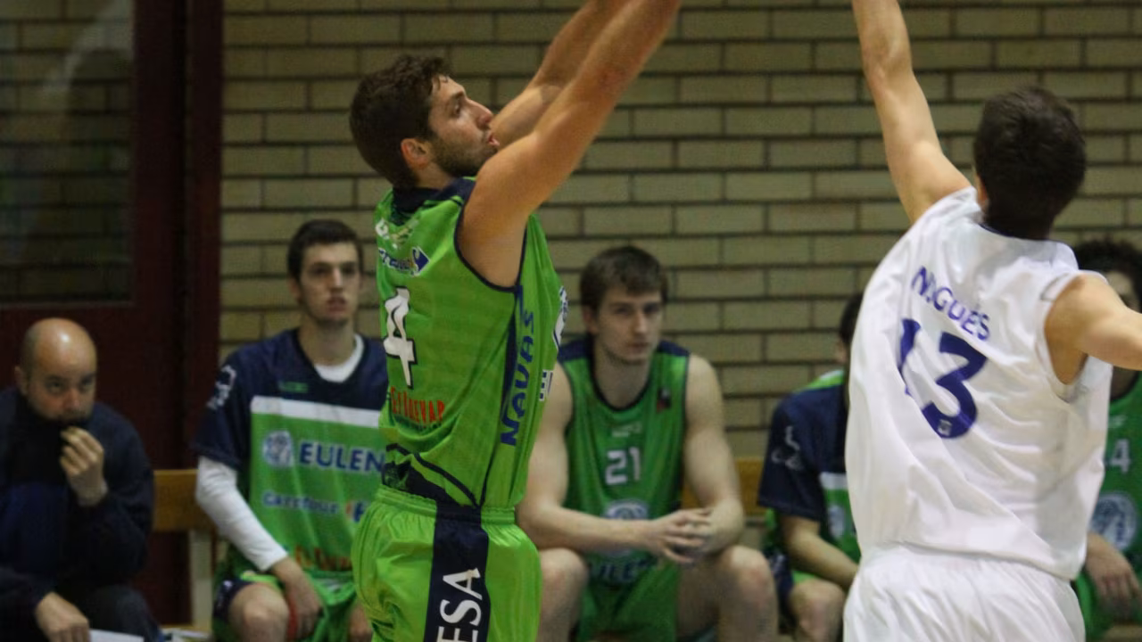 Fran Urli cierra la plantilla del Força Lleida. Guille Justo, a Palencia