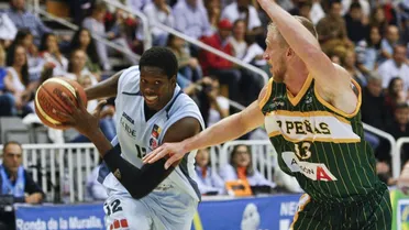 Mamadou Samb seguirá defendiendo la camiseta del Breogán