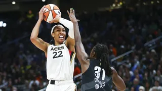 WNBA: Las Vegas y Chicago se ponen a una victoria de la final tras ganar como visitantes
