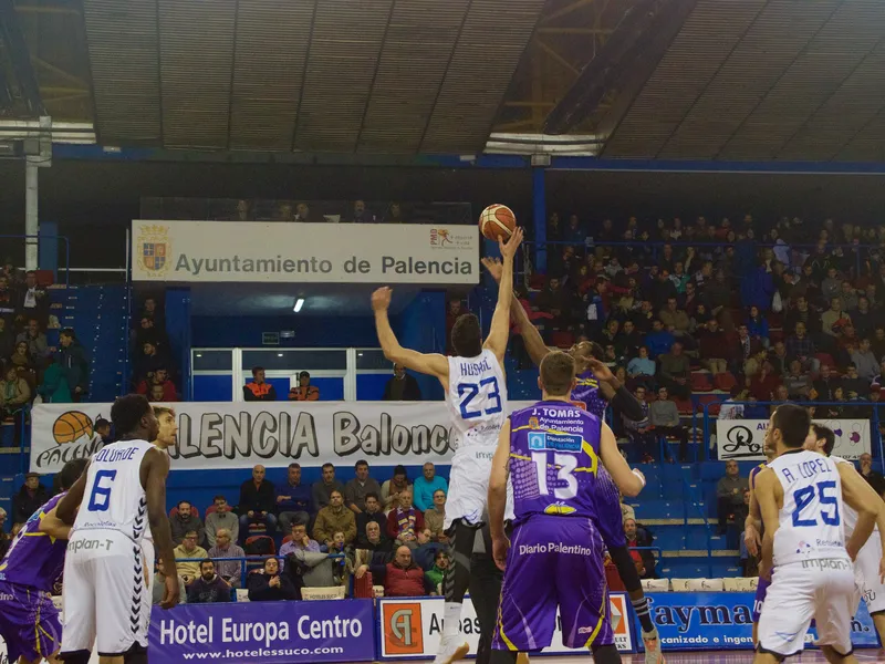 Previa final LEB Oro 16/17: dos ciudades, un sueño. ¿Quién acompañará al GBC en ACB?