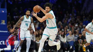 Vasilije Micic es declarado transferible en Hornets: ¿Opción para fichaje de Euroliga?