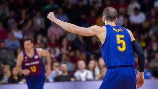 El Barça reina en el derbi catalán ante Manresa (107-71)
