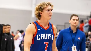 Ryan Turell sigue haciendo historia. Debut en la G League. ¿Llegará a la NBA?
