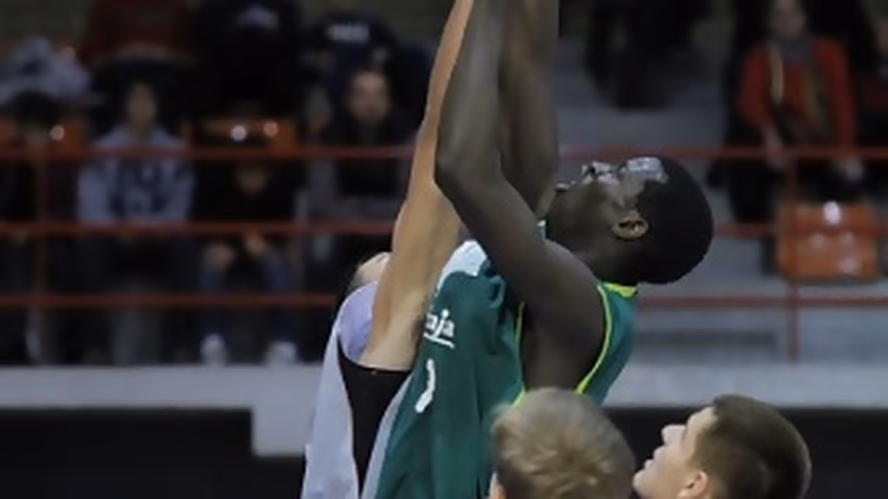 La promesa de Unicaja, Malick Fall, llega cedido a Guadalajara