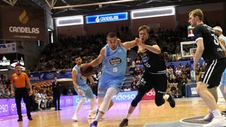 Cafés Candelas Breogán se impone en un derbi gallego con demasiados nervios (69-56)