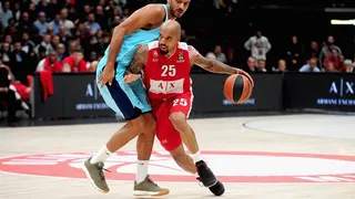 Jordan Theodore, objeto de deseo de Baxi Manresa; Tadija Dragicevic, a Breogán
