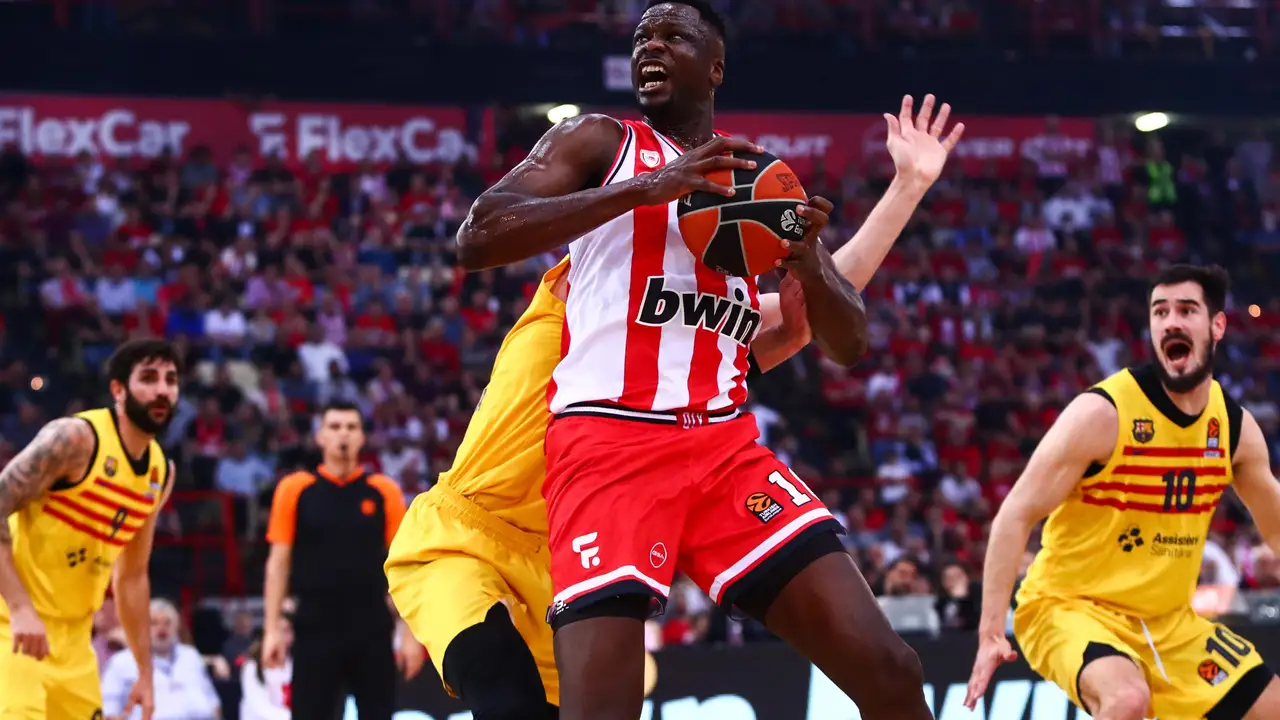 Problema importante para Olympiacos: hasta cuatro meses puede estar fuera