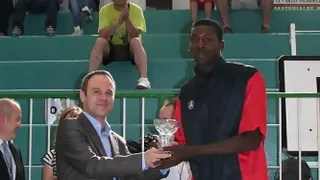 Cheikhouna Kane, la nueva perla africana de Unelco Tenerife, asombra en el Torneo Cadete de Terrassa