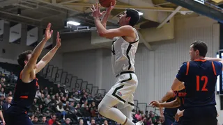 Santi Aldama, la gran promesa de las universidades pequeñas