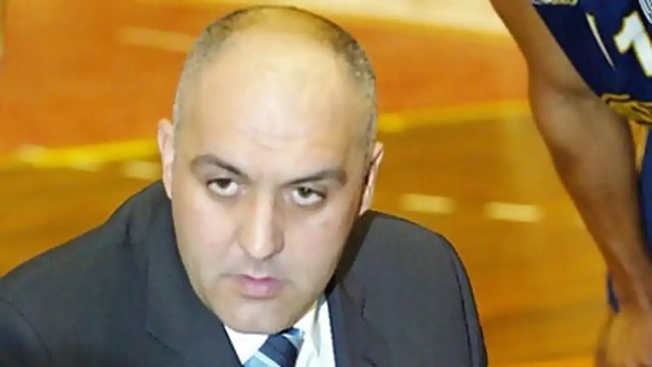 Pablo Alonso, cesado como técnico de Provincia de Palencia