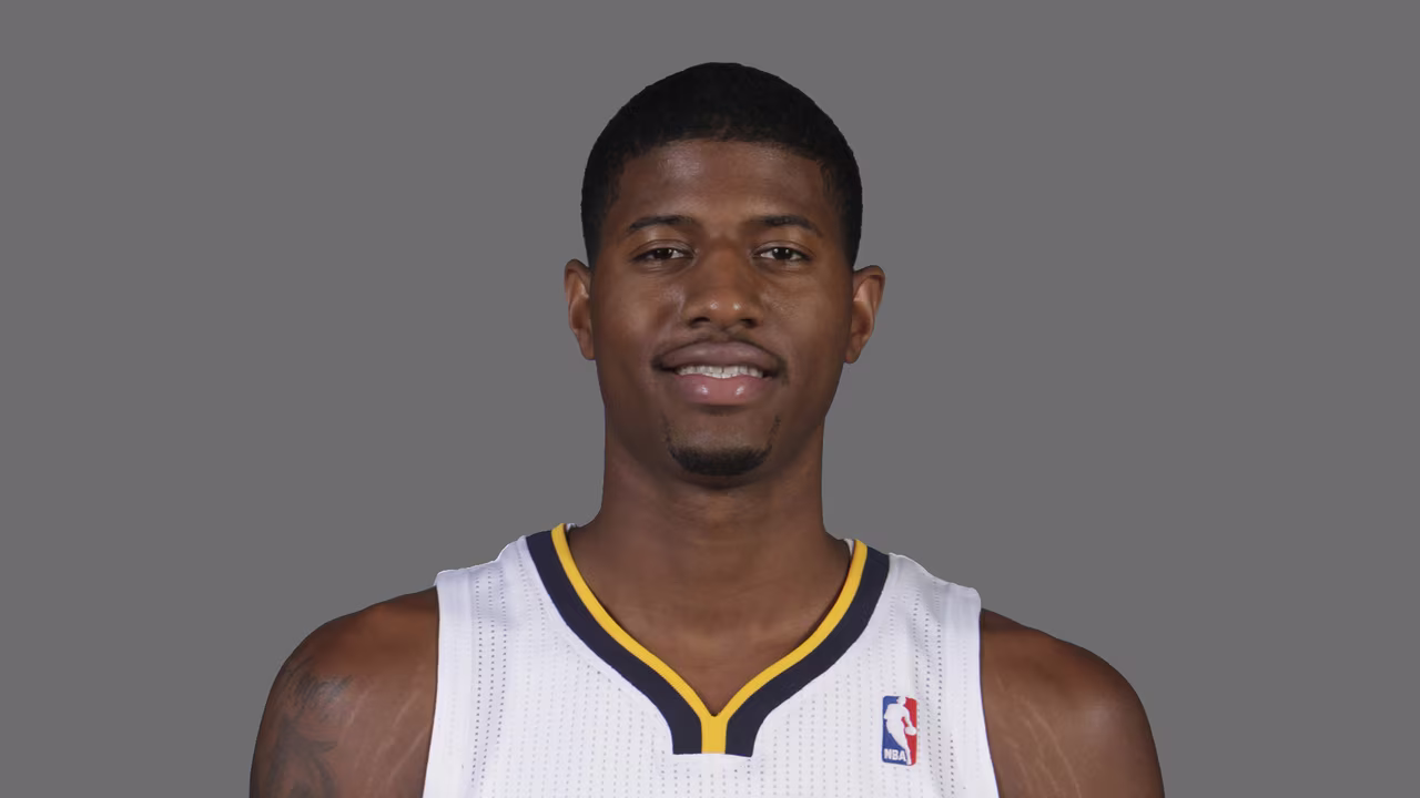 Paul George renueva al alza en los Pacers