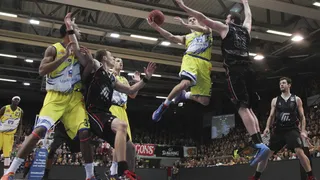 Jornada de derbis para finalizar el año en Alemania