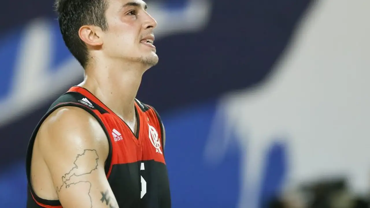 OFICIAL | Ricardo Fischer ficha por RETAbet Bilbao Basket